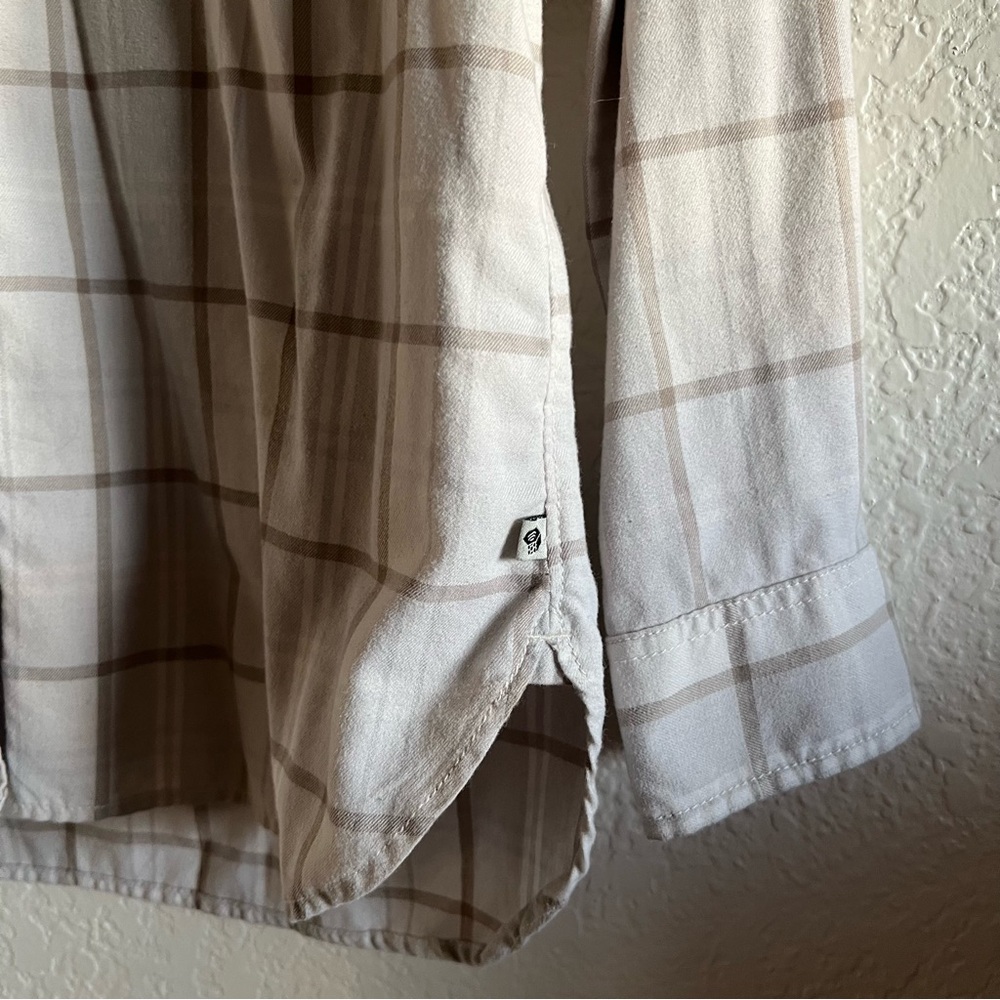 EUC Mountain Hardwear Women's Riley™ Long Sleeve shirt size Medium - Picture 3 of 4
